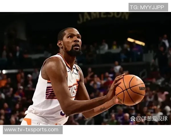 杜兰特遭遇防守夹击频频失误全场仅得24分1篮板2助攻表现不佳 杜兰特遭遇防守夹击频频失误全场仅得24分1篮板2助攻表现不佳