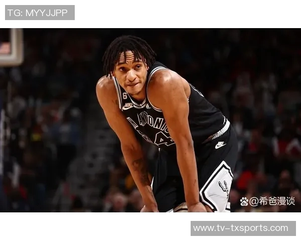 探花埃奇库姆表现尚可9投3中三分球命中1个贡献10分1篮板2助攻1盖帽